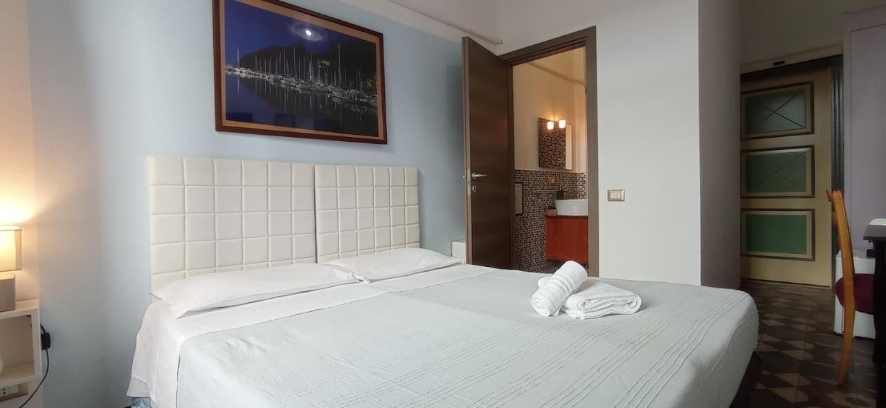 Onlyrooms III - Piazza Jenne Cagliari Exterior foto