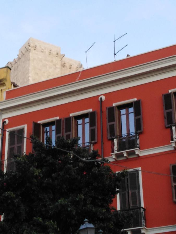 Onlyrooms III - Piazza Jenne Cagliari Exterior foto